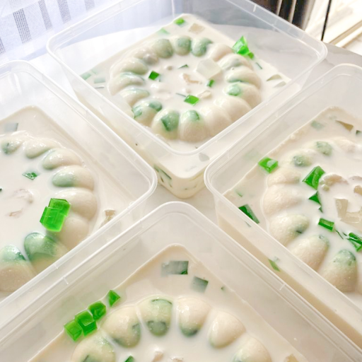 Pudding Coco Pandan (family)